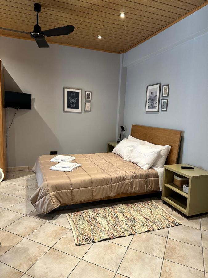 Beautiful Apartment Athens Keramikos Екстериор снимка