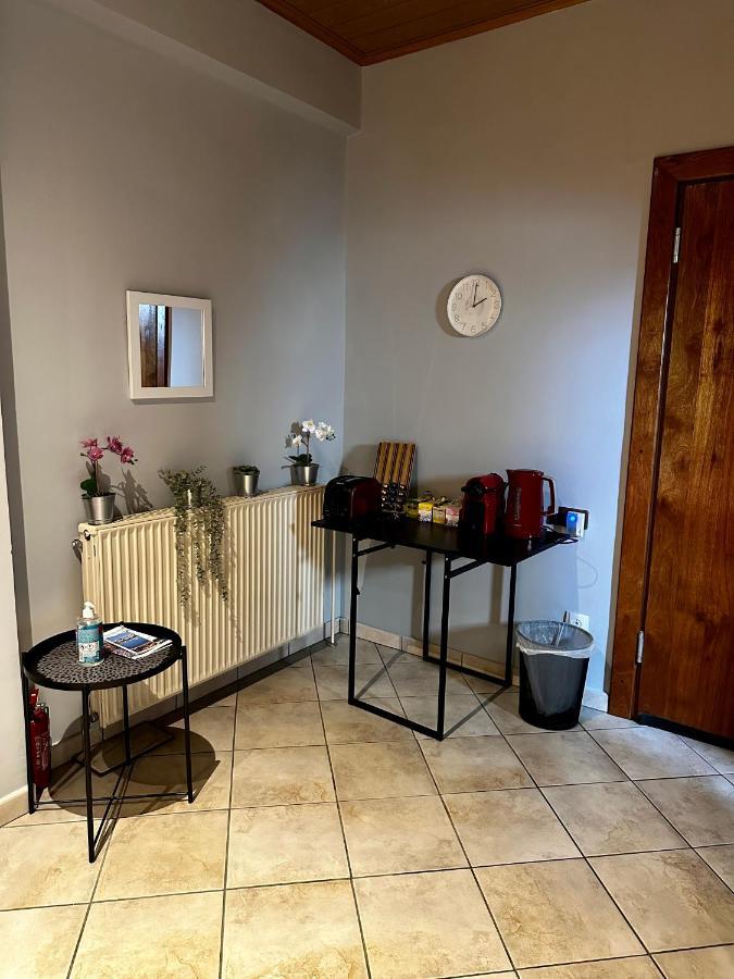 Beautiful Apartment Athens Keramikos Екстериор снимка